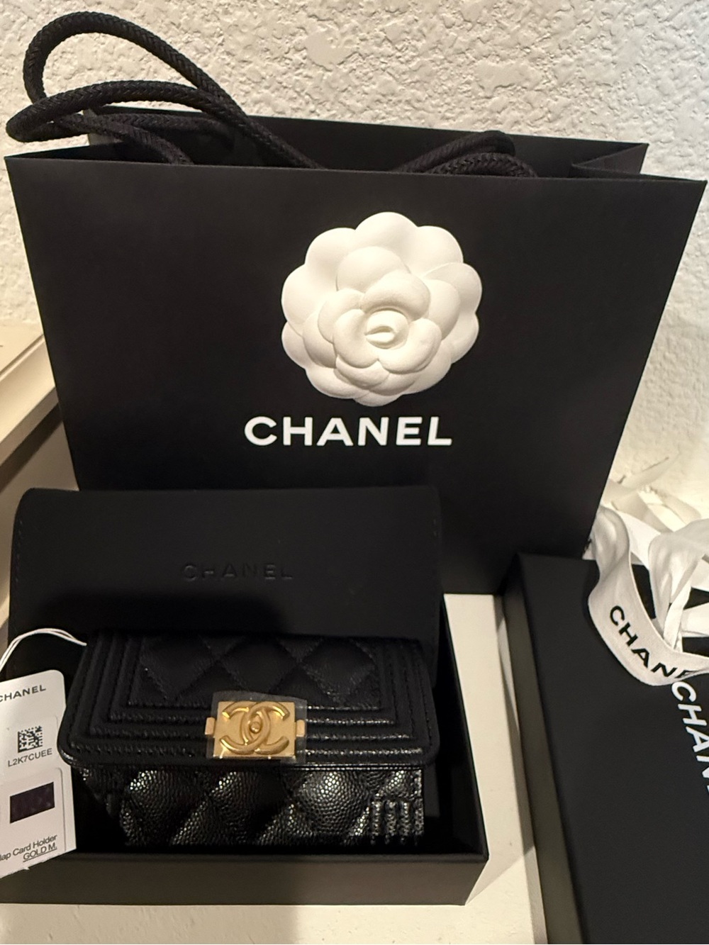 CHANEL BOY FLAP CARD HOLDER:gift with purchase